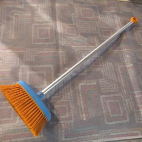 Gyerek seprű Fiskars