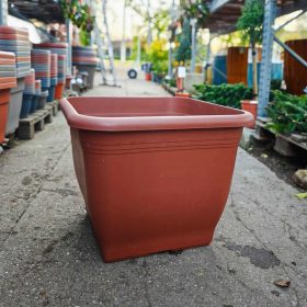 Szögletes cserép(58cm)